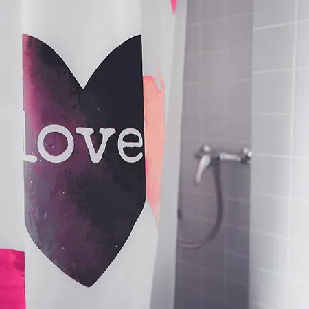 Family By Interlaken Parking Därligen