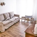 招待所 Family By Interlaken Parking 3*